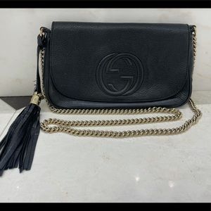 Used Gucci Soho Black Leather Flap Crossbody Bag - Authentic Good Condition